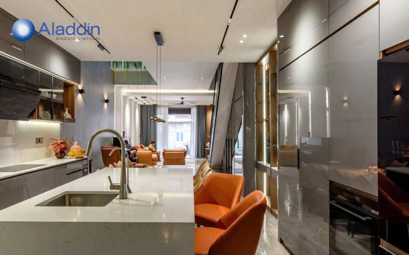 Tủ bếp sang trọng, hiện đại