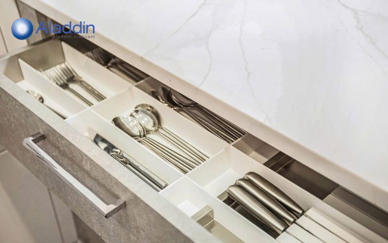 Ngăn kéo để đồ tiện dụng