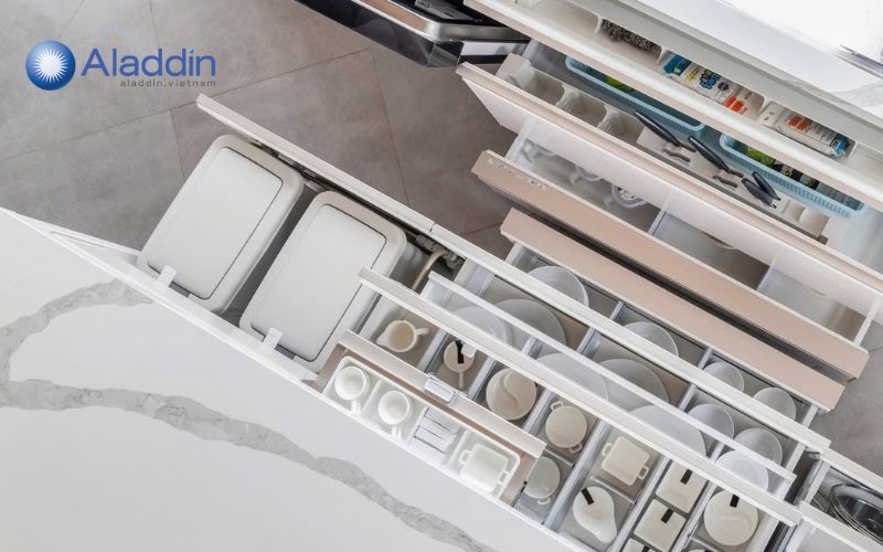 Thiết kế ngăn phụ kiện theo yêu cầu